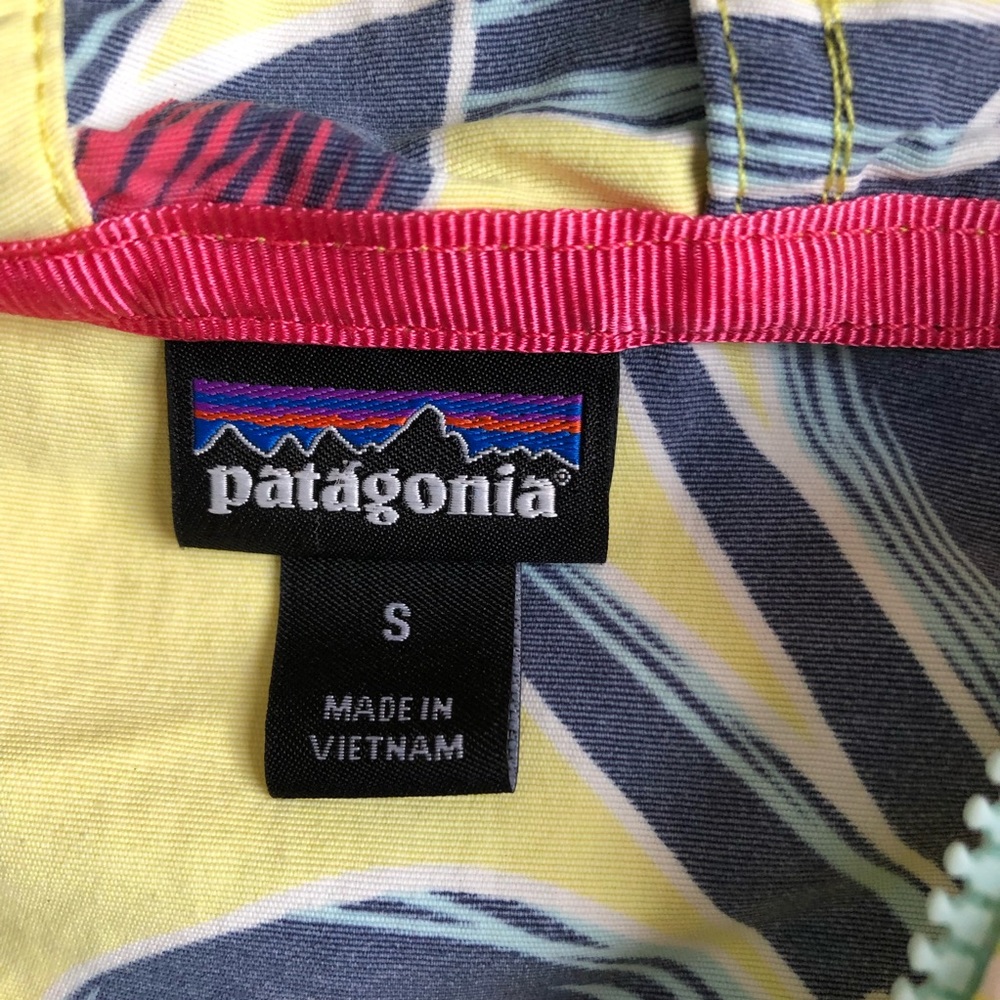 Patagonia Kids Floral Yellow Jacket - Picture 8 of 9